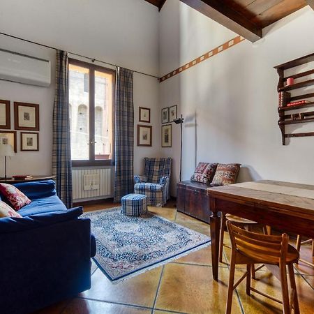 Piazza Maggiore Duplex Apartment By Wonderful Italy 볼로냐 외부 사진