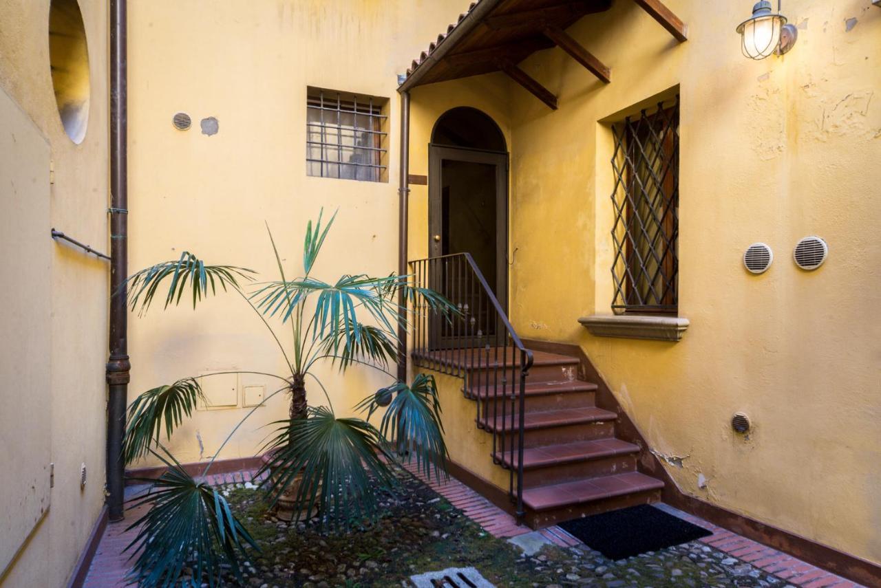 Piazza Maggiore Duplex Apartment By Wonderful Italy 볼로냐 외부 사진